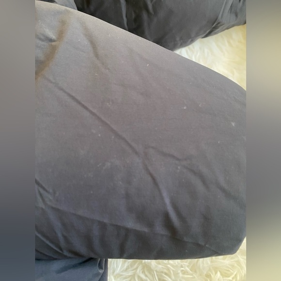 Aritzia The Super Puff™ The Super Puff₂O™ Mid - Rainstop™ - Picture 13 of 15